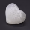 Corazón de Selenita - 7-8cm - Mandala Grabada - Imagen 3