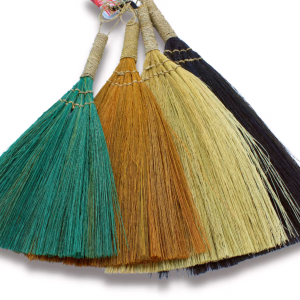 Set 4 - Pampus Fan Broom - Mixed Colours &Amp; Size - Image 3