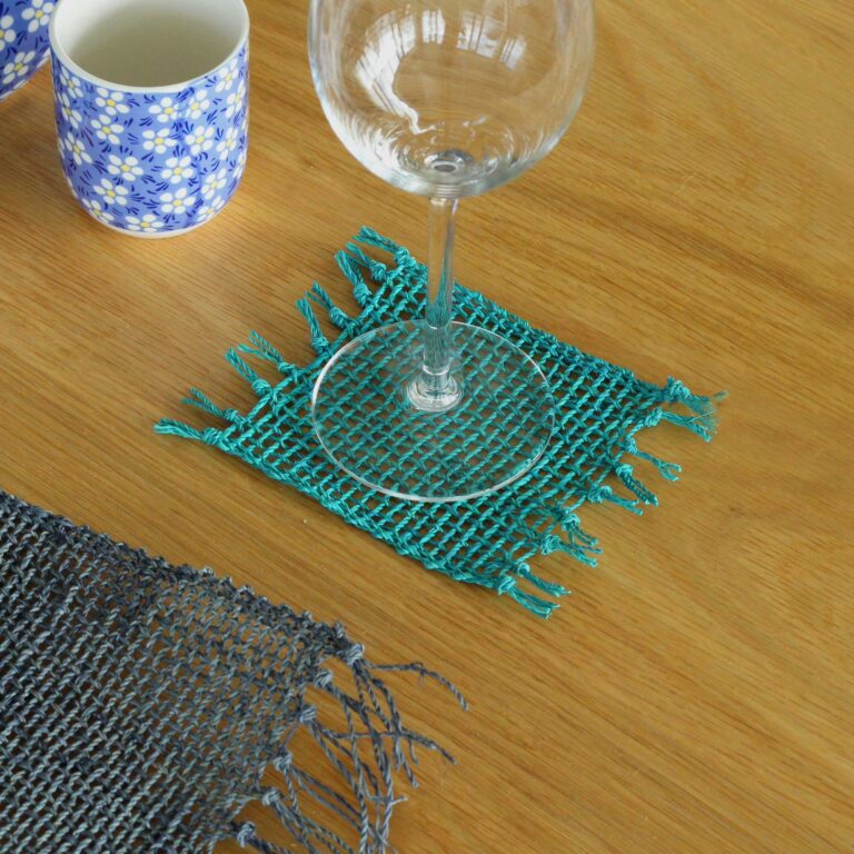 Set-of-4-Seagrass-Fringe-Natural-Coaster-Turquoise