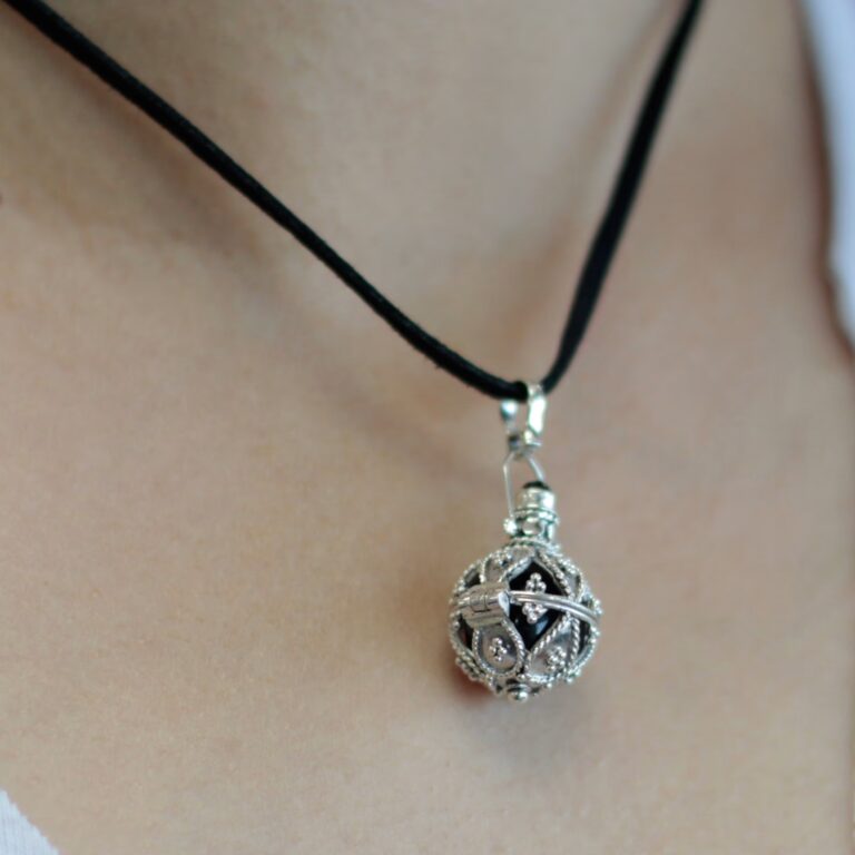 Silver-Angel-Bell-Darkness-16mm