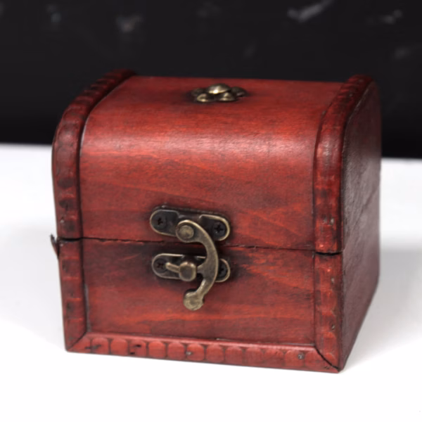 Small Classic Chest (Same Inside Colb-23)