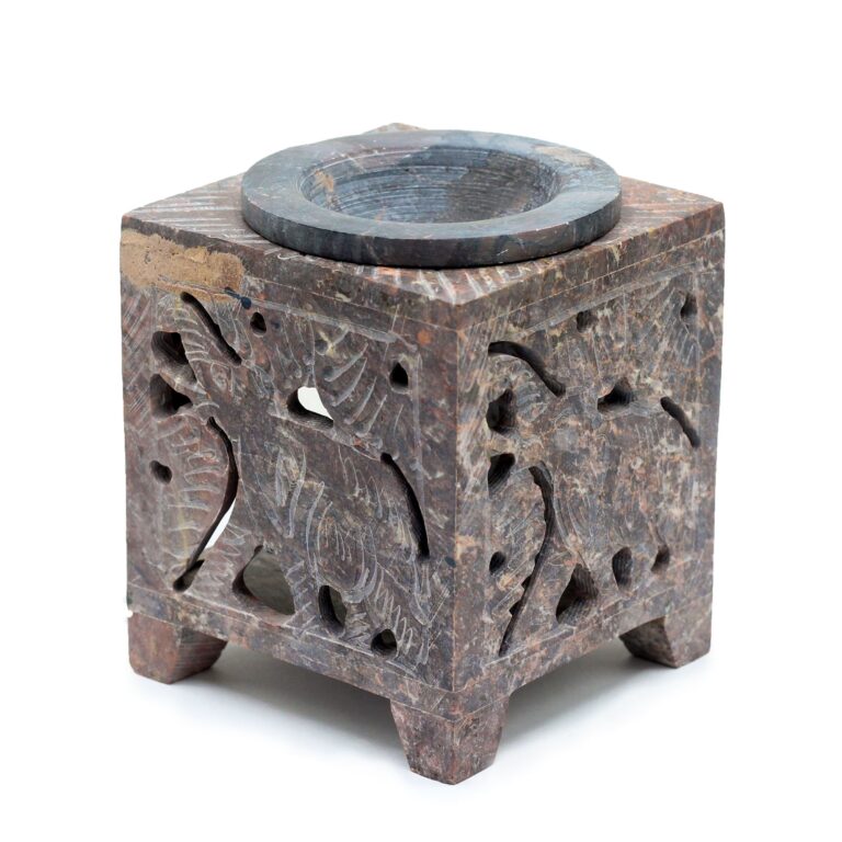 Square-Soapstone-Oil-Burner-10x7