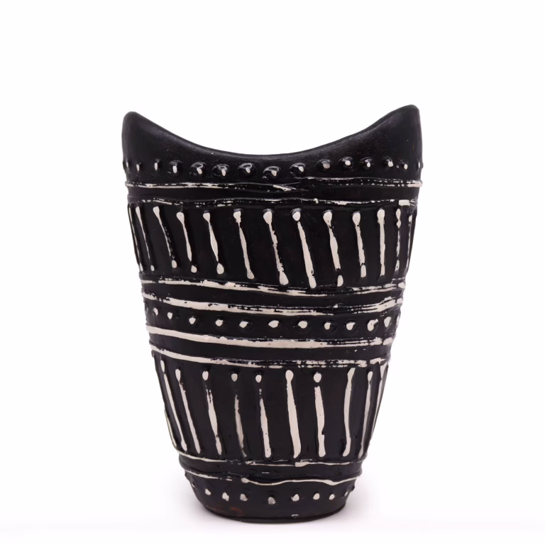 Swirls-Shaped-Vase-Chocolate