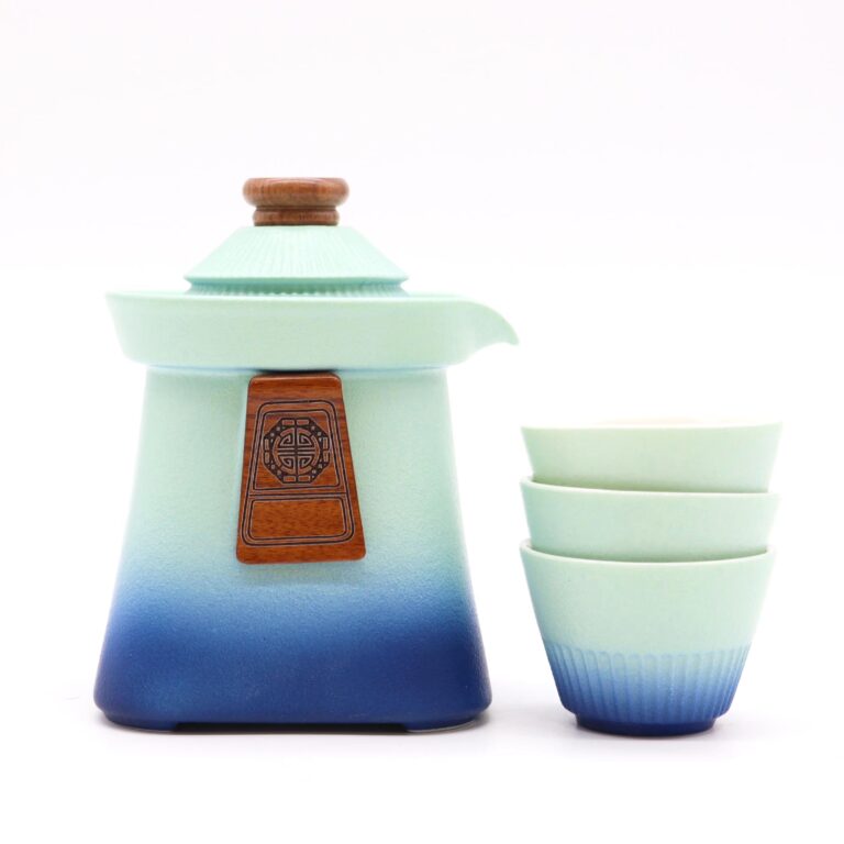 Temple-Teapot-Set-Three-Cups-Blue-Heaven