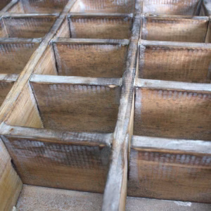 Twentyfive Box Tray Display