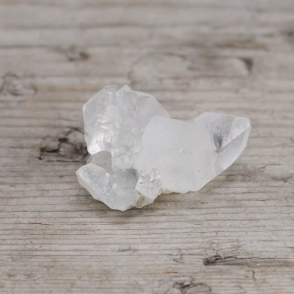 White Appophylite Clusters 20-30mm - Image 2