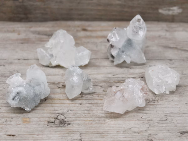 White Appophylite Clusters 20-30mm - Image 3
