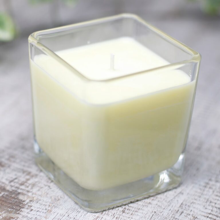 White-Label-Soy-Wax-Jar-Candle-Home-Bakery