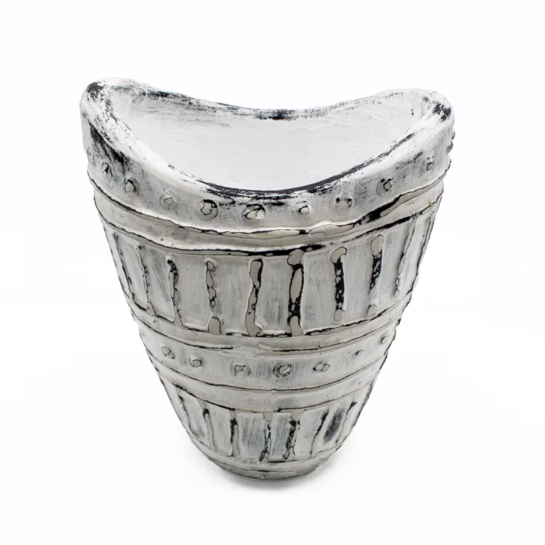 Wide-Neck-Shaped-Vase-Cream-22cm