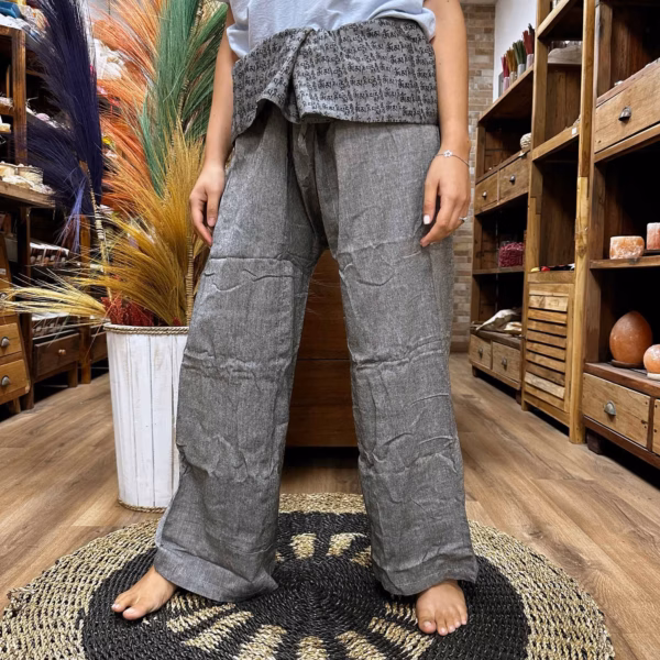 Pantalon de Yoga & Festival  - Pêcheur Thaïlandais Mandala Mantra sur Gris – Image 4