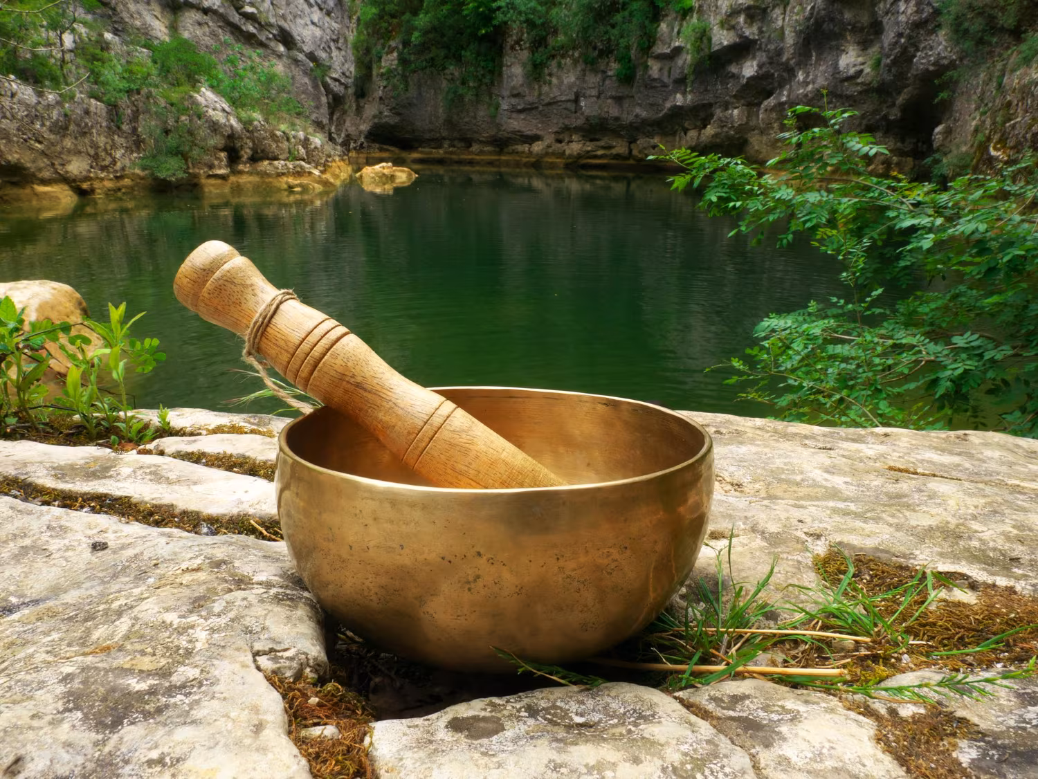 Singing Bowls & Bells
